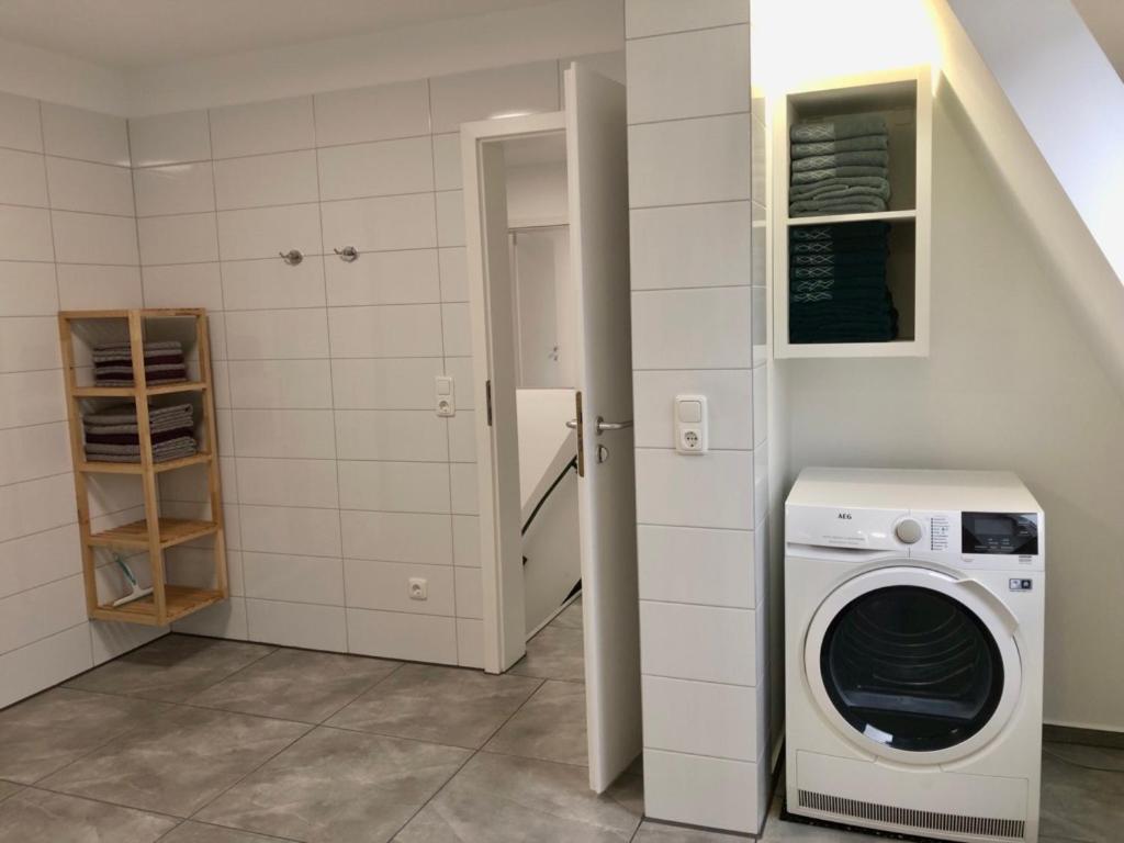 Dachgeschosswohnung Mit Seeblick Ahrensbok Экстерьер фото
