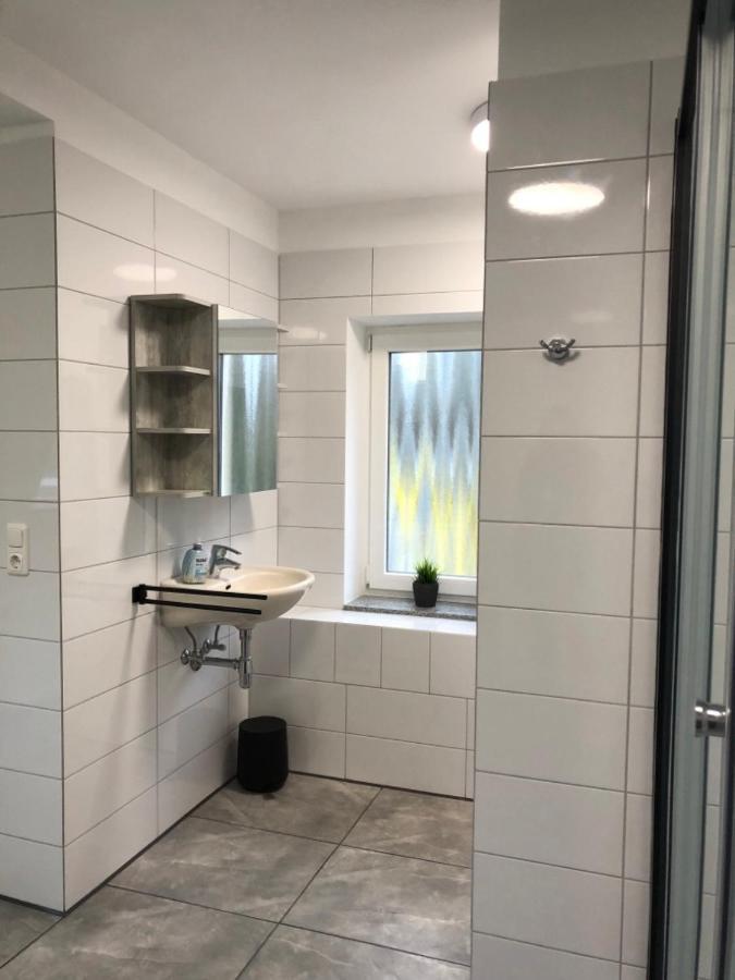 Dachgeschosswohnung Mit Seeblick Ahrensbok Экстерьер фото