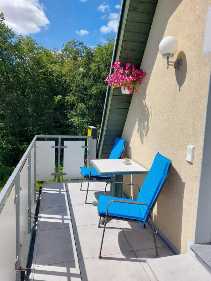 Dachgeschosswohnung Mit Seeblick Ahrensbok Экстерьер фото